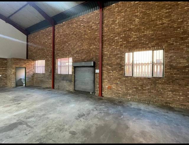 INDUSTRIAL PROPERTY TO RENT IN HENNOPSPARK
